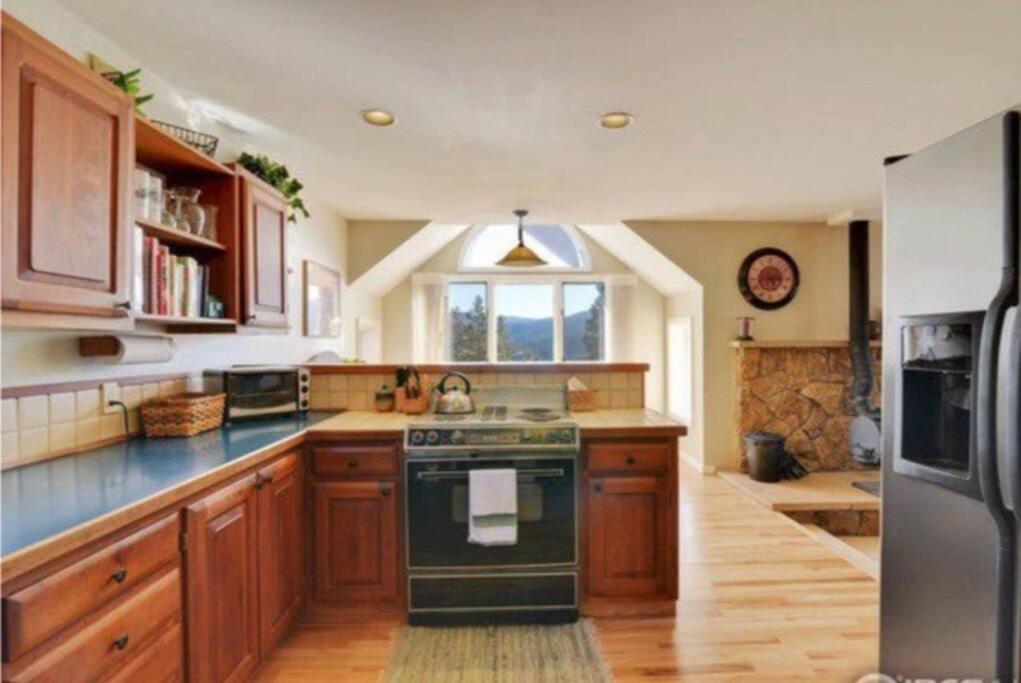 Boulder Best City And Nature With Lake And Trails Pets Ok Exterior photo